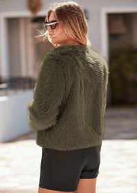 PRETTYGARDEN Women's Winter Coats Fleece Cropped Jacket Faux Fur Long Sleeve Pockets Shaggy Warm Outerwear Fall Clothes