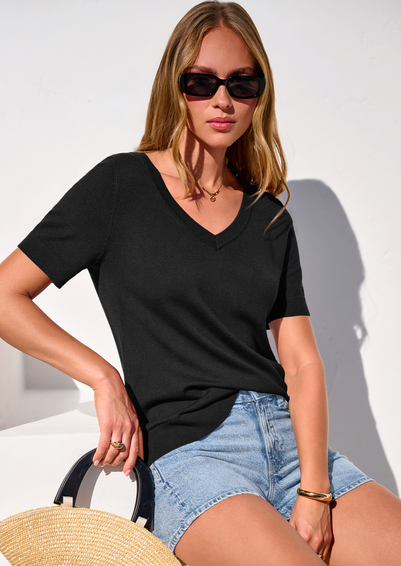 PRETTYGARDEN Womens Short Sleeve Sweater V Neck Trendy Pullover Tops Summer Spring Loose Lightweight Casual Blouse PRETTYGARDEN