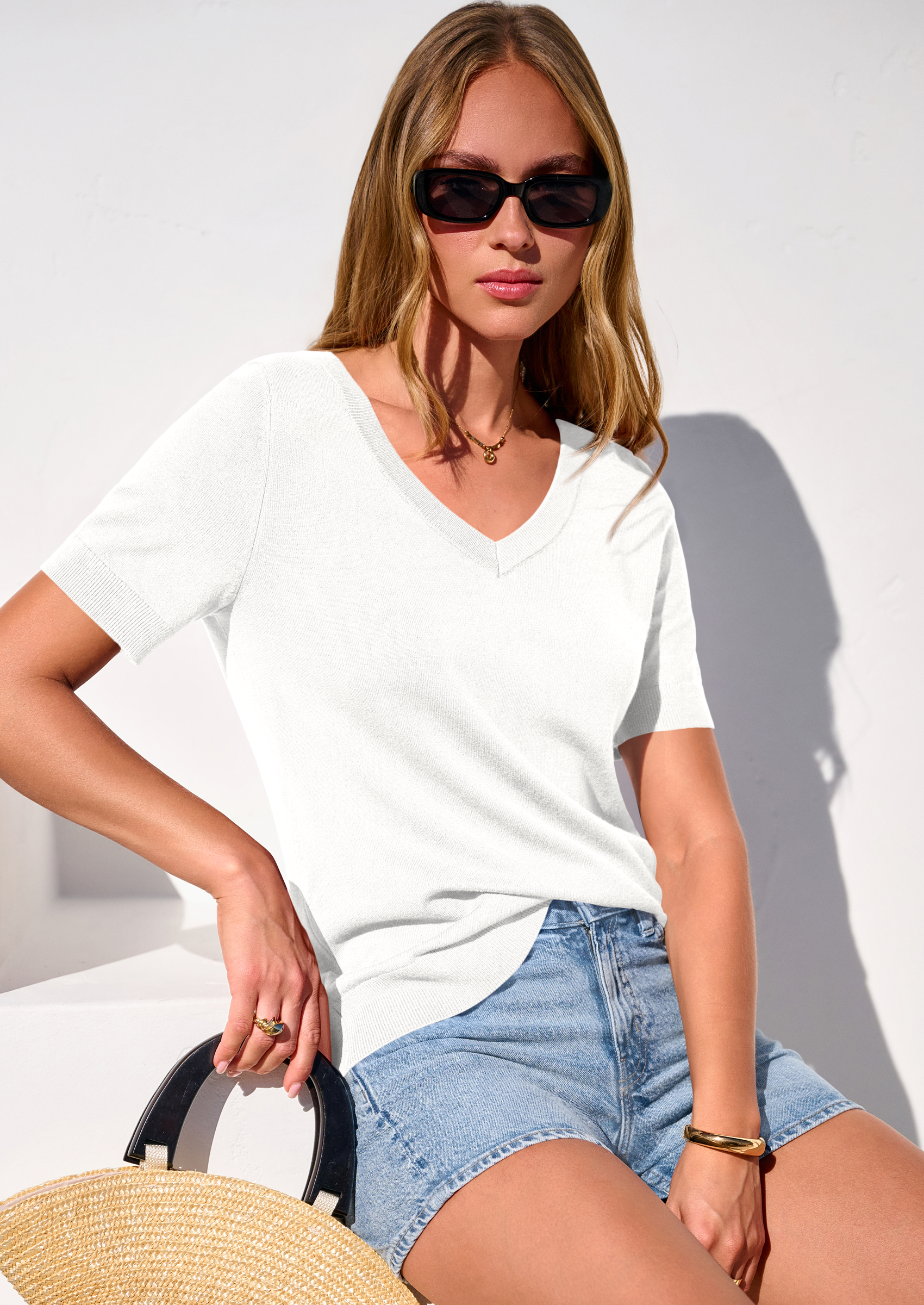 PRETTYGARDEN Womens Short Sleeve Sweater V Neck Trendy Pullover Tops Summer Spring Loose Lightweight Casual Blouse PRETTYGARDEN