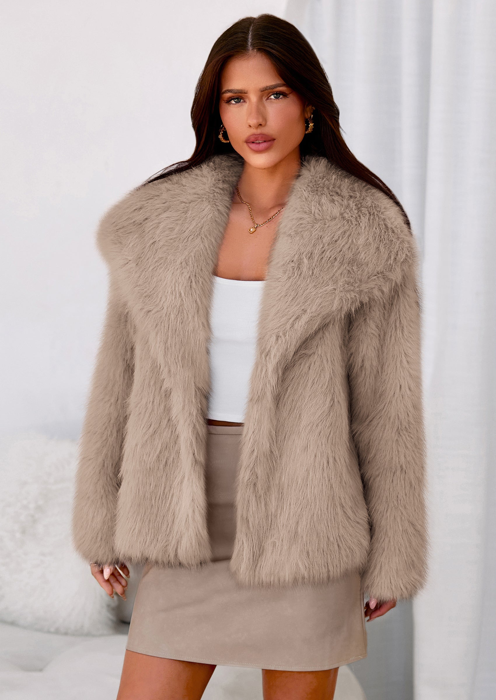 PRETTYGARDEN Womens Winter Coats Trendy Long Sleeve Furry Faux Fur Jackets Button Lapel Warm Fall Outwear with Pockets