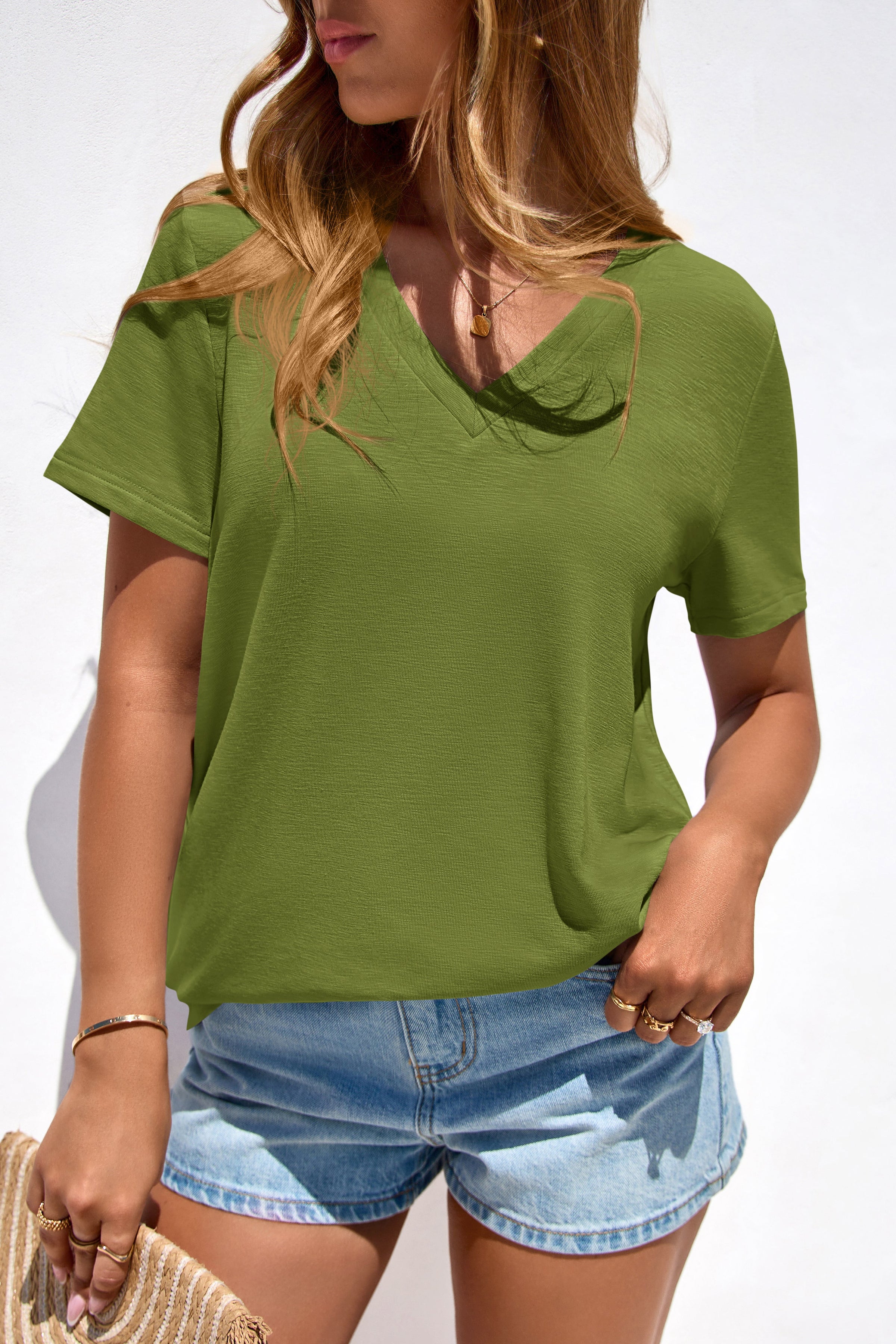 PRETTYGARDEN Women's V Neck T Shirts Summer Short Sleeve Spring Going Out Tops Casual Loose Fit Basic Tees Beach Clothes PRETTYGARDEN