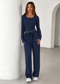 PRETTYGARDEN Women's Fall Trendy 2 Piece Outfits Lounge Sets Long Sleeve Top Henley Shirts Wide Leg Pants Travel Clothes