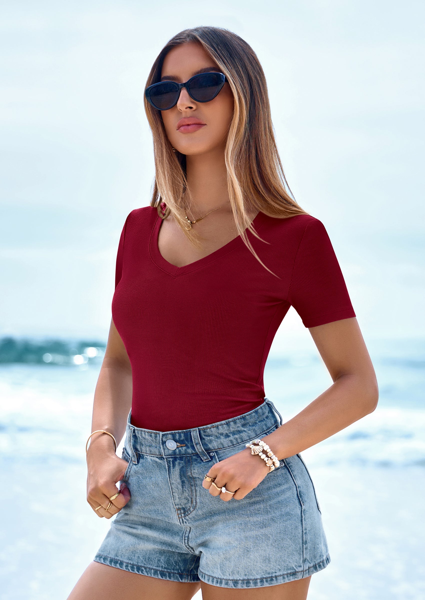 PRETTYGARDEN Women Spring Tops Trendy Ribbed Short Sleeve V Neck Fitted Basic Tee Shirts Casual Going Out Summer Outfits PRETTYGARDEN