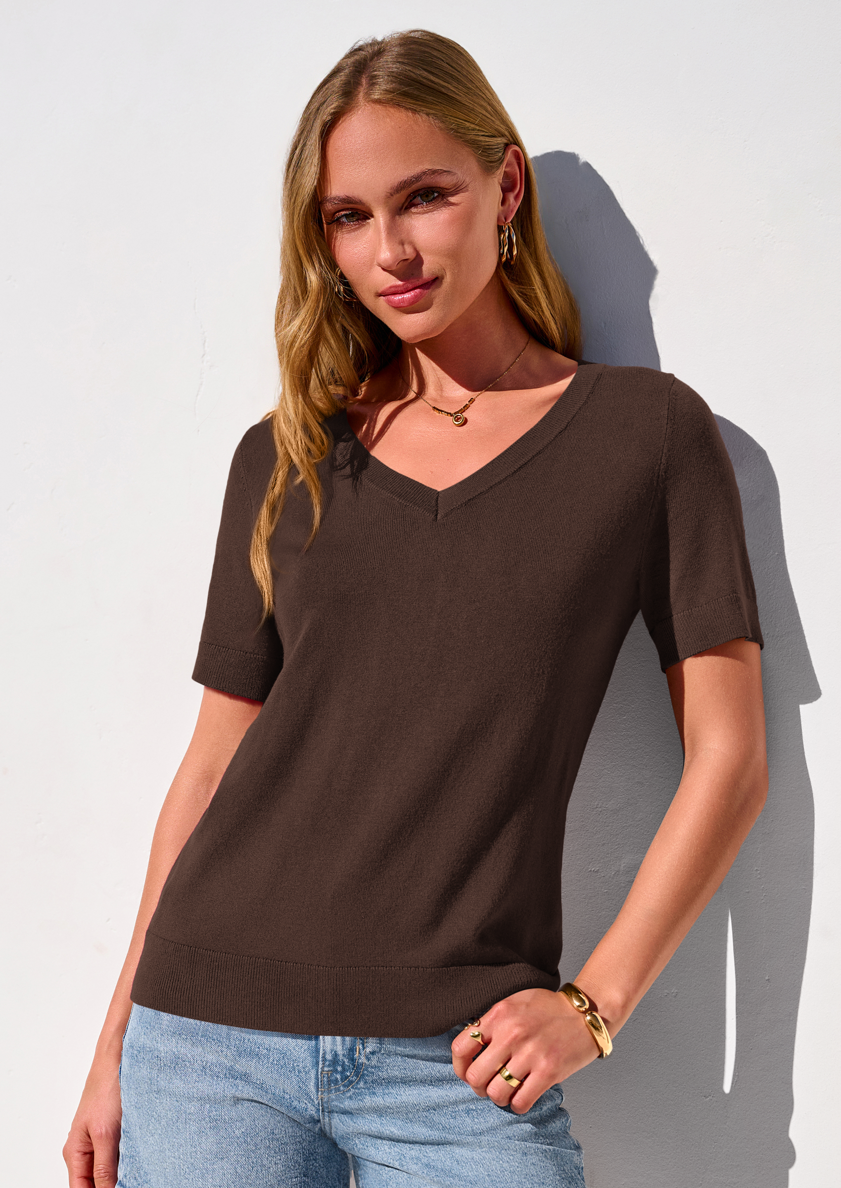 PRETTYGARDEN Womens Short Sleeve Sweater V Neck Trendy Pullover Tops Summer Spring Loose Lightweight Casual Blouse PRETTYGARDEN