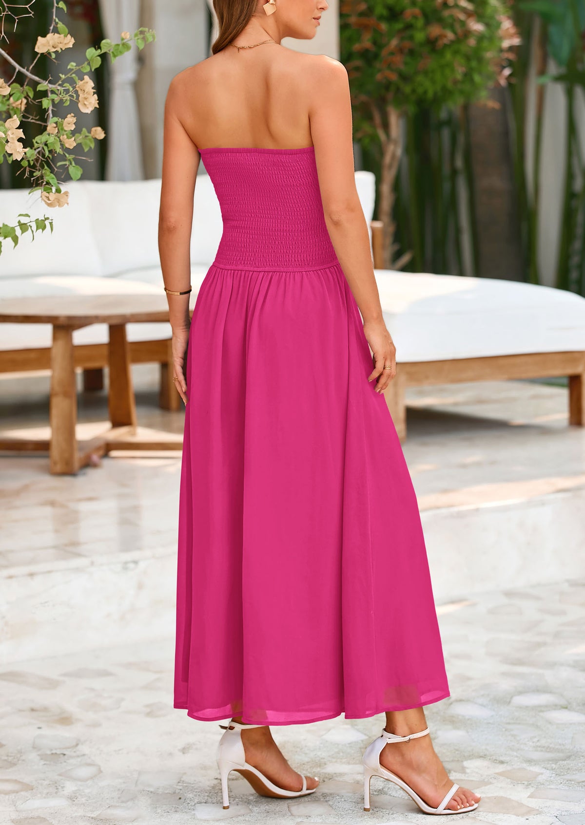 Women's Strapless Wedding Guest Dresses 2025 Summer Trendy Elegant Smocked Tube Top Maxi Long Flowy Sundress