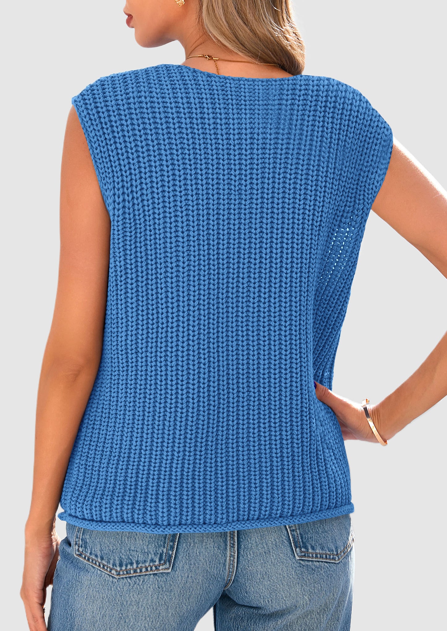 Women's Sweaters Vest 2025 Sleeveless Button Down Cropped Chunky Knit Cardigan Trendy Tank Tops with Pockets