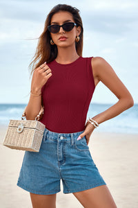 PRETTYGARDEN Tank Top for Women Summer Casual Sleeveless Ribbed Slim Fitted Basic Tee Shirts Spring Fashion Y2k Clothes PRETTYGARDEN