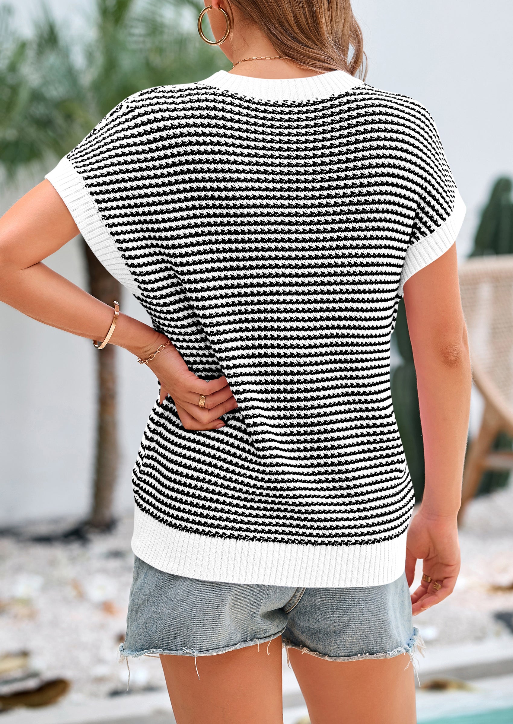 PRETTYGARDEN Womens Short Sleeve Sweater Spring Summer Round Neck Striped Pullover Cap Sleeve Knit Sweater Vest Tops