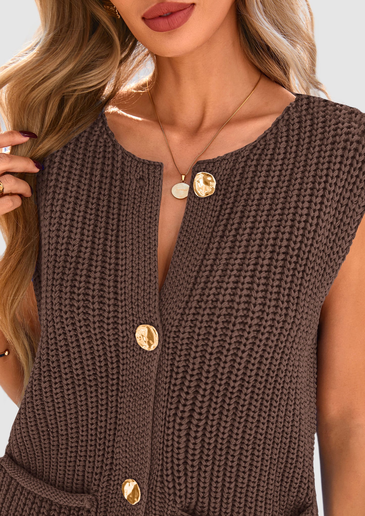 Women's Sweaters Vest 2025 Sleeveless Button Down Cropped Chunky Knit Cardigan Trendy Tank Tops with Pockets