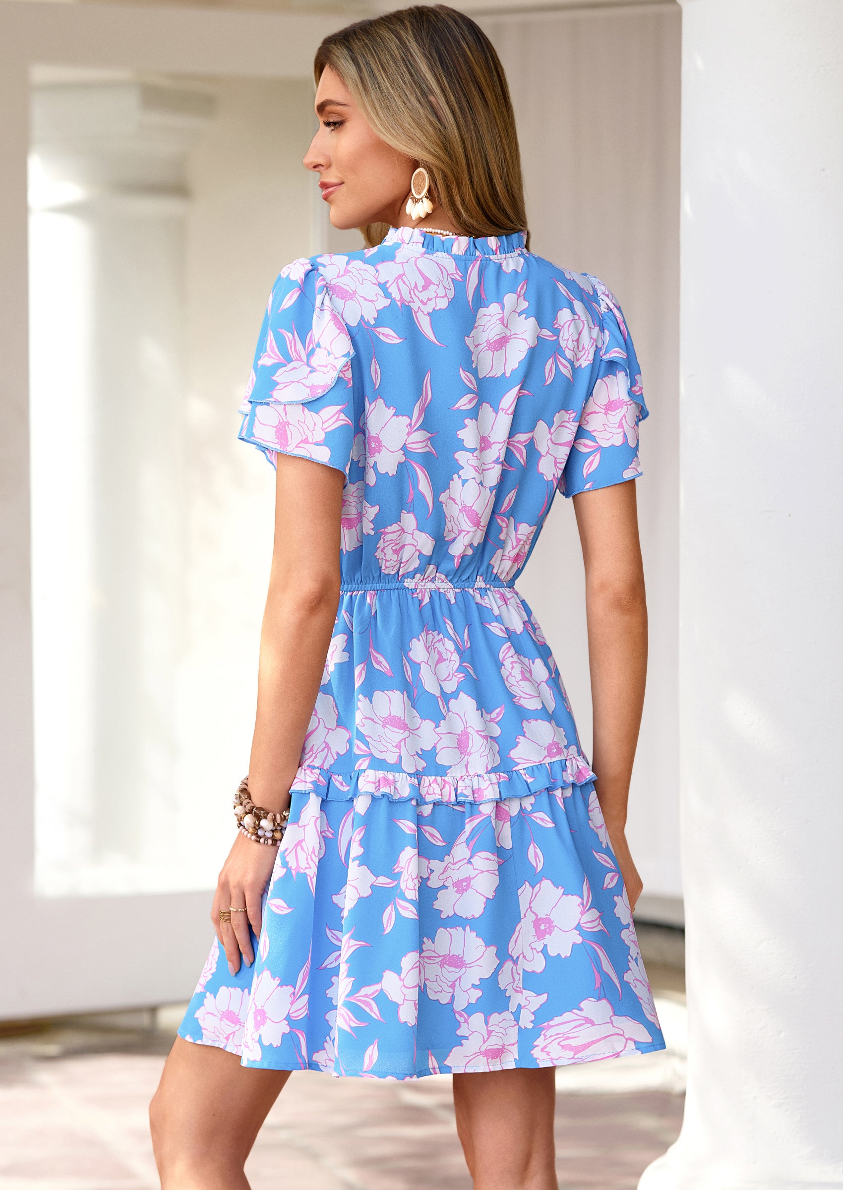 PRETTYGARDEN Womens Summer Floral Mini Dress Trendy Ruffle Short Sleeve V Neck Flowy A Line Short Beach Dresses