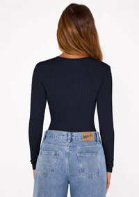 PRETTYGARDEN Bodysuits for Women 2025 Fall Long Sleeve Shirts Slim Fitted Basic Ribbed Layering Tops Fashion Winter Clothing PRETTYGARDEN