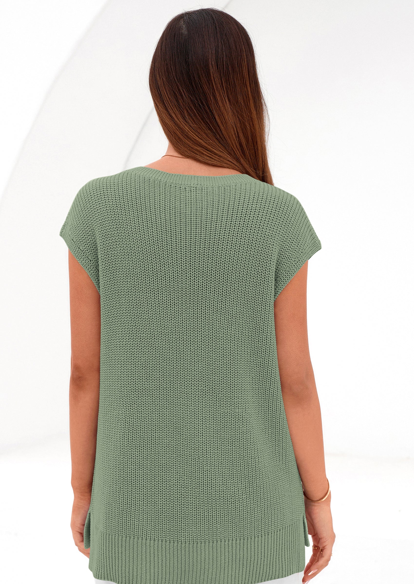 PRETTYGARDEN Women's Lightweight Sweaters Vest Spring Trendy Cap Sleeve V Neck Knit Tank Tops Summer Going Out Outfits PRETTYGARDEN