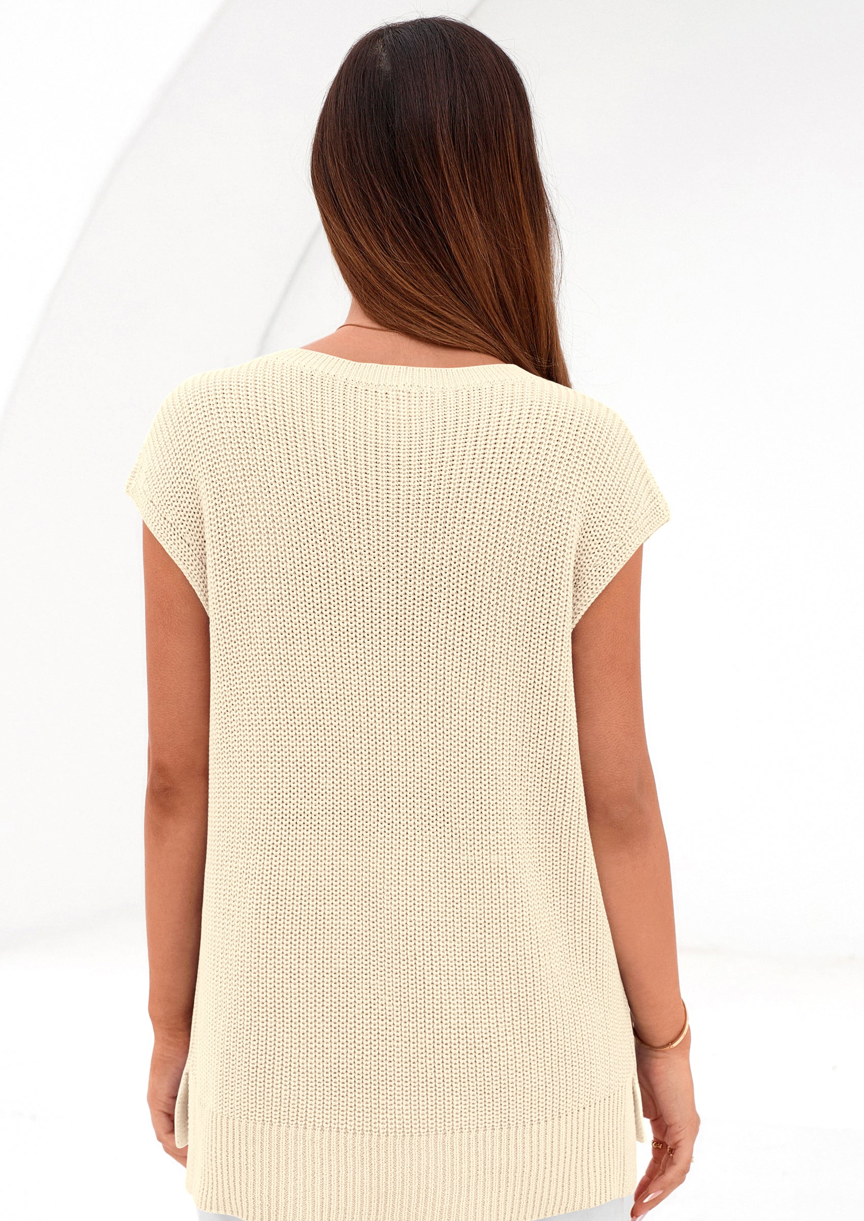 PRETTYGARDEN Women's Lightweight Sweaters Vest Spring Trendy Cap Sleeve V Neck Knit Tank Tops Summer Going Out Outfits PRETTYGARDEN