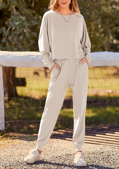 PRETTYGARDEN Women's Fall 2 Piece Lounge Set Long Sleeve Tops Ribbed Pants Spring Matching Sweatsuit Travel Outfits Clothes