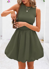 Summer Dresses for Women 2025 Casual Sleeveless Tank Mini Short Dress Crew Neck Bubble Sundress with Pockets