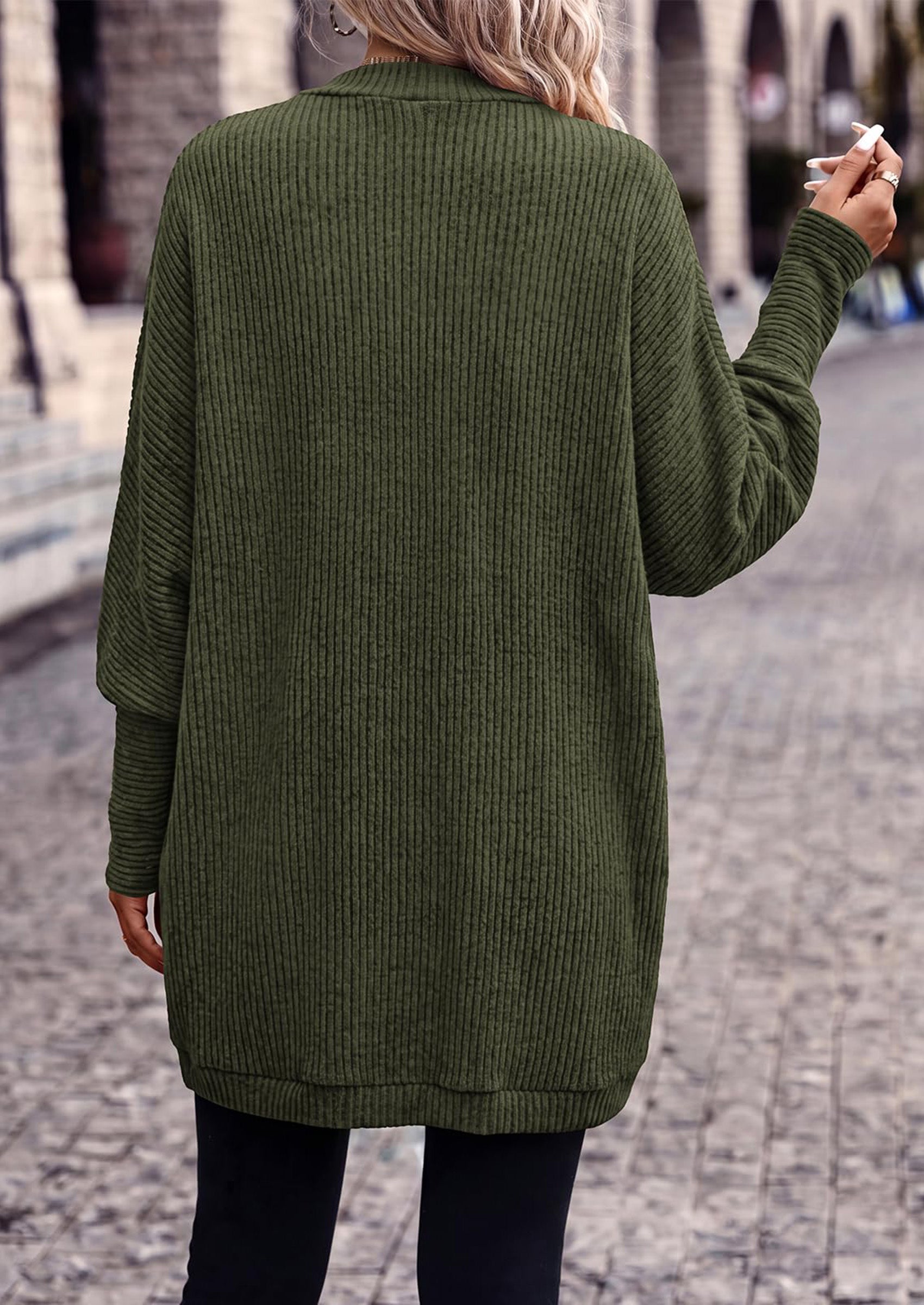 PRETTYGARDEN Batwing Long Sleeve Lightweight Cardigan Sweaters for Women Batwing Sleeve Long Cardigans Loose Fit Soft Ribbed Knit Light Weight Sweater Early Fall Fashion Streetwear Travel Outfits