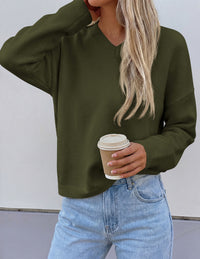 PRETTYGARDEN Women's Fall Fashion V Neck Cozy Sweaters | Soft Stretchy Warm, Chunky Knit Pullover, Loose Fit Long Sleeve Tops, Dressy Casual Blouses,Trendy Holiday Winter Outfits