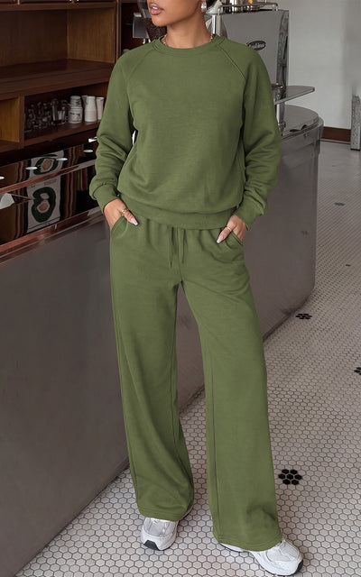 PRETTYGARDEN 2 Piece Lounge Sets Fall Matching Sweatsuits Women Clothing | Loose Crewneck Sweatshirts & Wide Leg Pants Pockets, Casual Sweat Set, Airport Travel Vacation 0utfits, Fashion Tracksuits