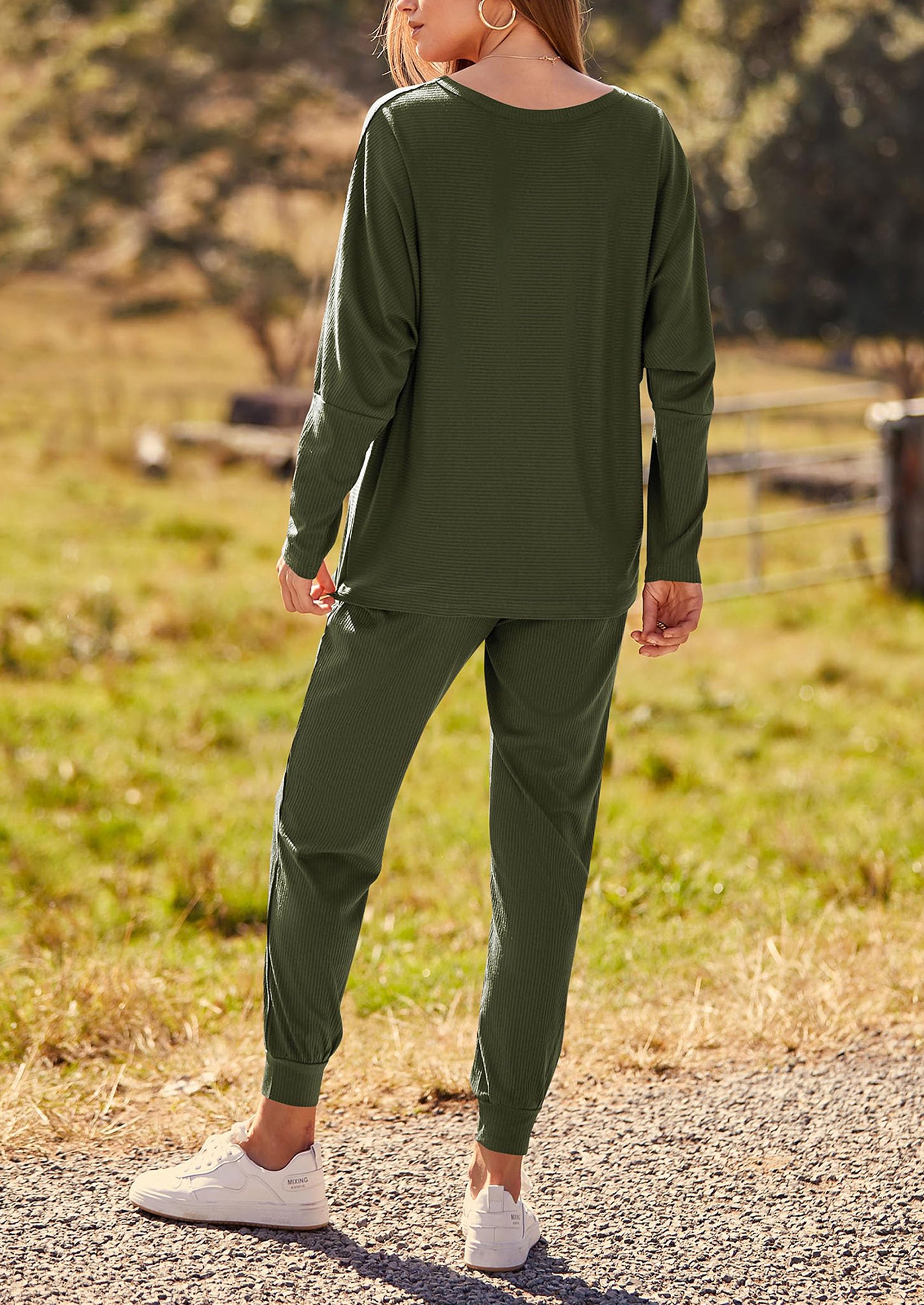 PRETTYGARDEN Women's Fall 2 Piece Lounge Set Long Sleeve Tops Ribbed Pants Spring Matching Sweatsuit Travel Outfits Clothes