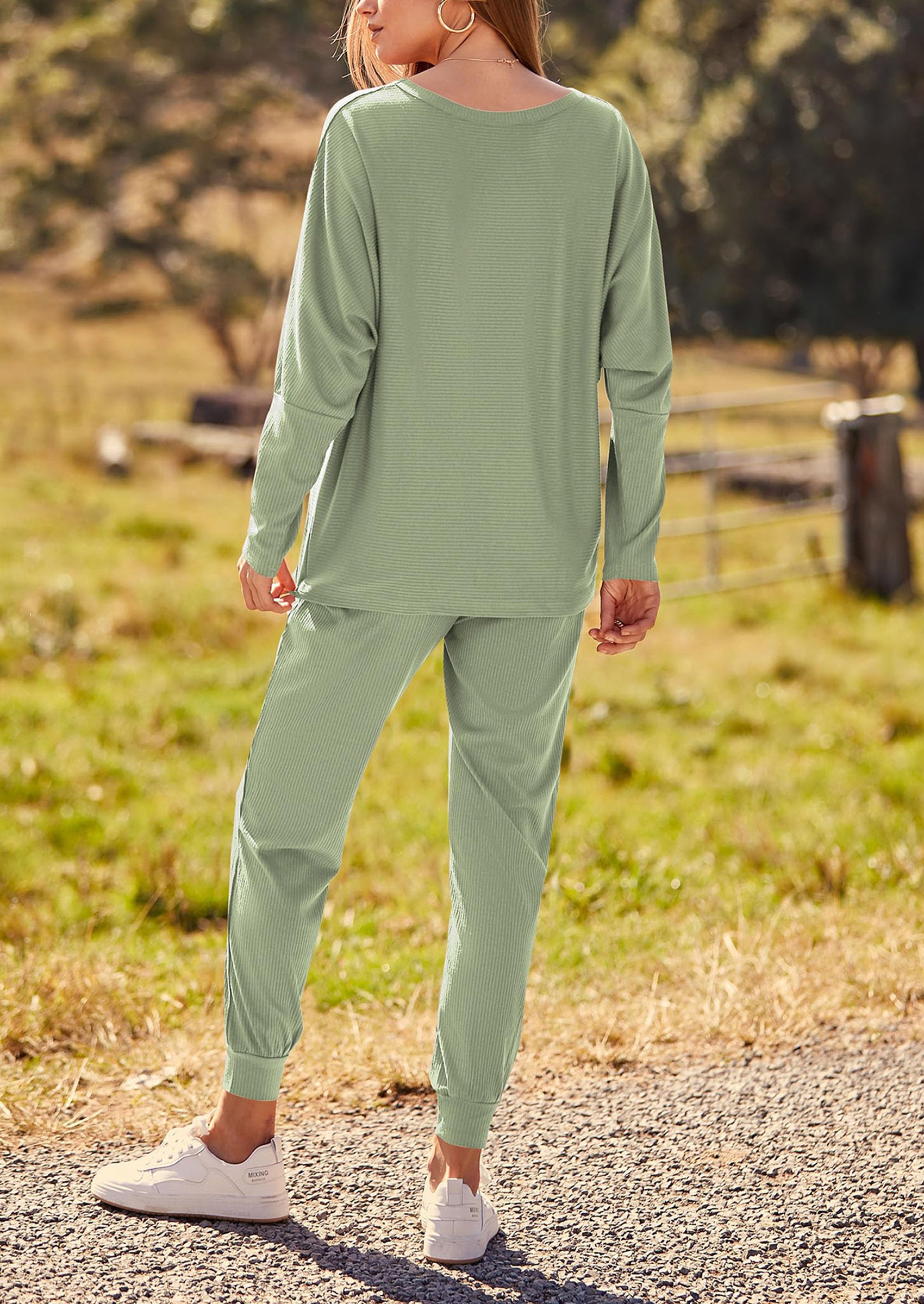 PRETTYGARDEN Women's Fall 2 Piece Lounge Set Long Sleeve Tops Ribbed Pants Spring Matching Sweatsuit Travel Outfits Clothes