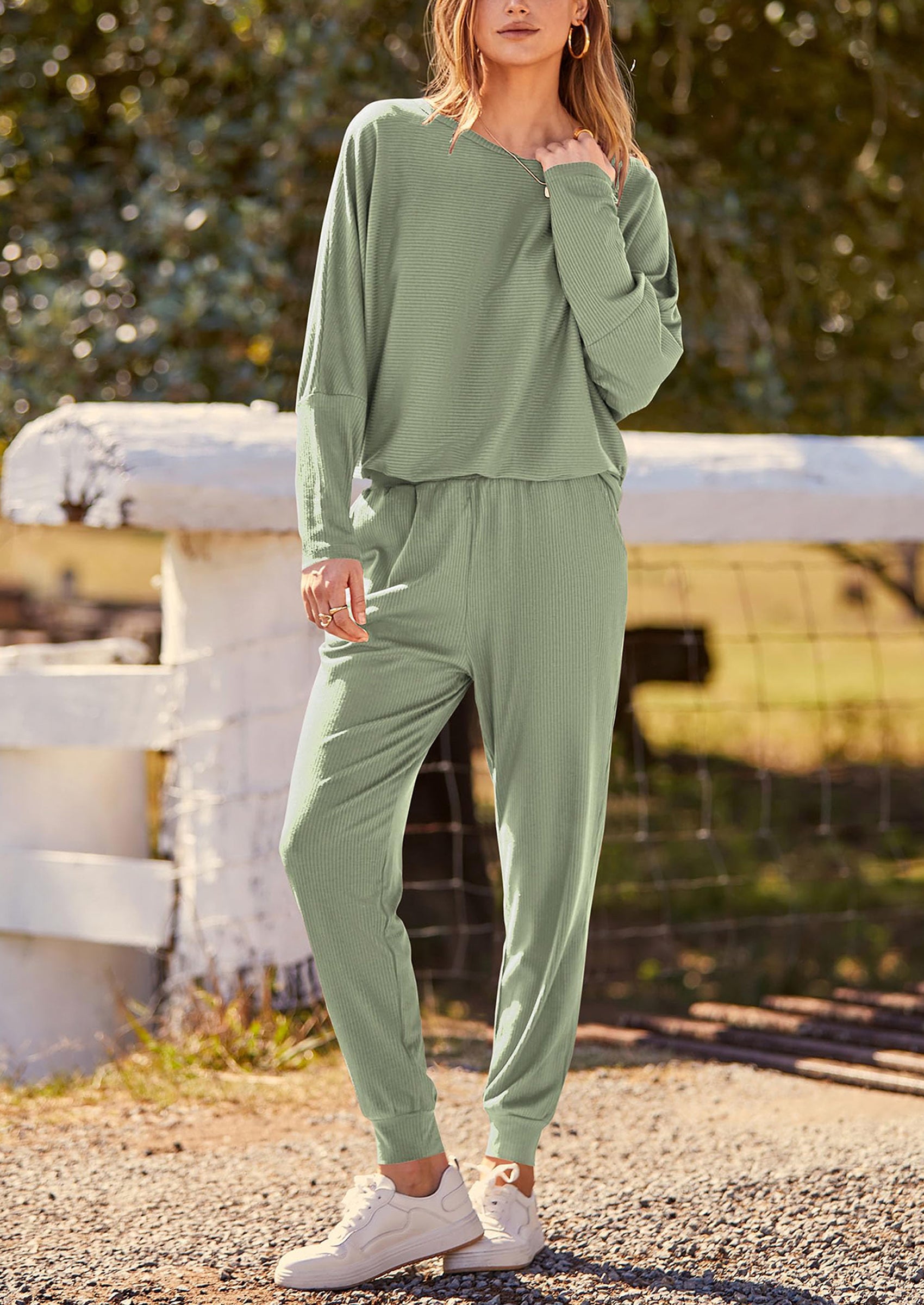 PRETTYGARDEN Women's Fall 2 Piece Lounge Set Long Sleeve Tops Ribbed Pants Spring Matching Sweatsuit Travel Outfits Clothes