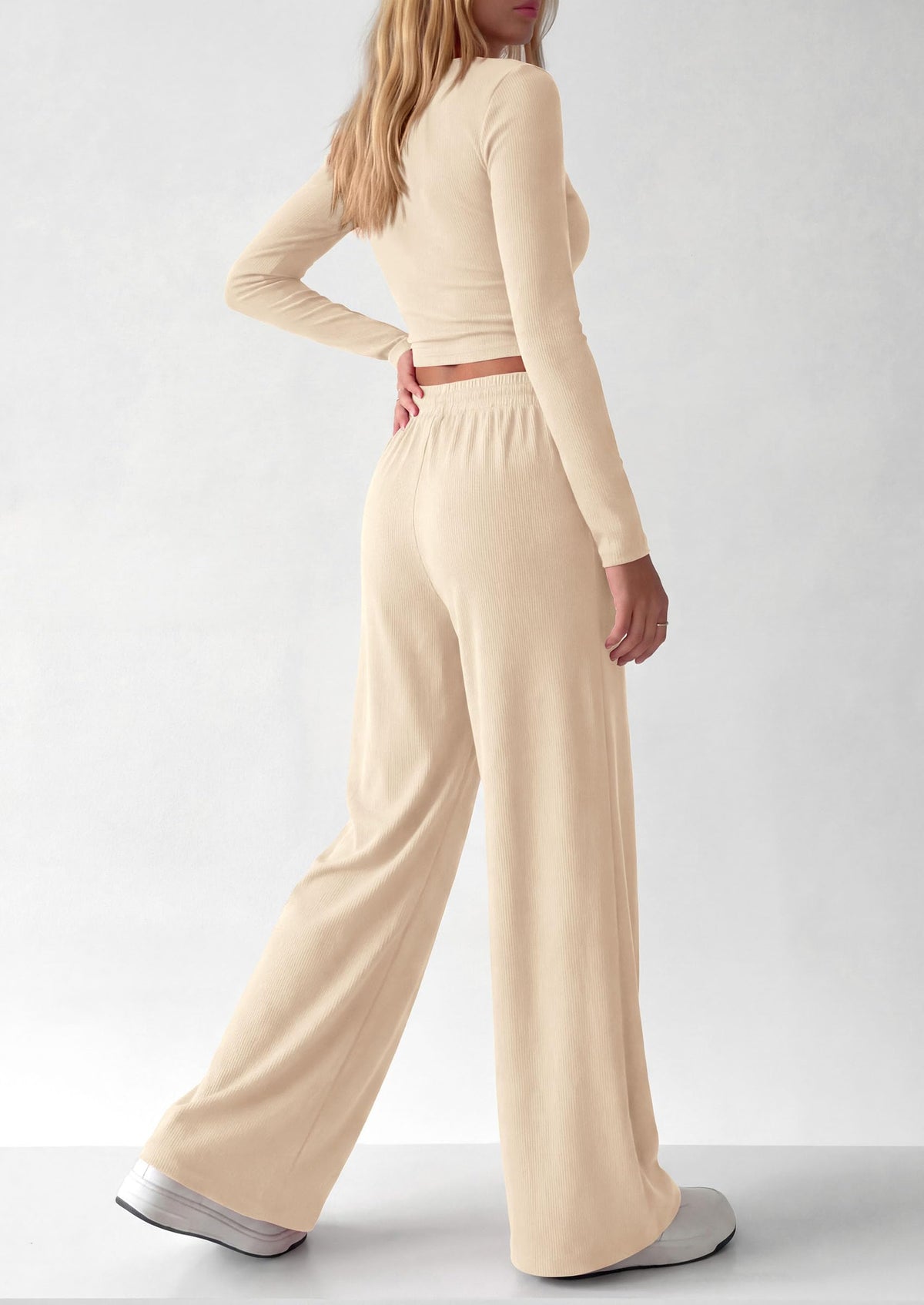 PRETTYGARDEN Women's 2 Piece Lounge Sets Matching Clothing  | V Neck Long Sleeve , Wide Leg Pants Pockets, Airport Travel Outfits, Soft Ribbed Knit, Drawstring Waist, Fall Resort Wear