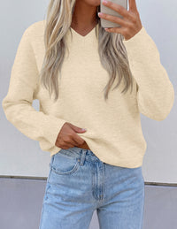 PRETTYGARDEN Women's Fall Fashion V Neck Cozy Sweaters | Soft Stretchy Warm, Chunky Knit Pullover, Loose Fit Long Sleeve Tops, Dressy Casual Blouses,Trendy Holiday Winter Outfits
