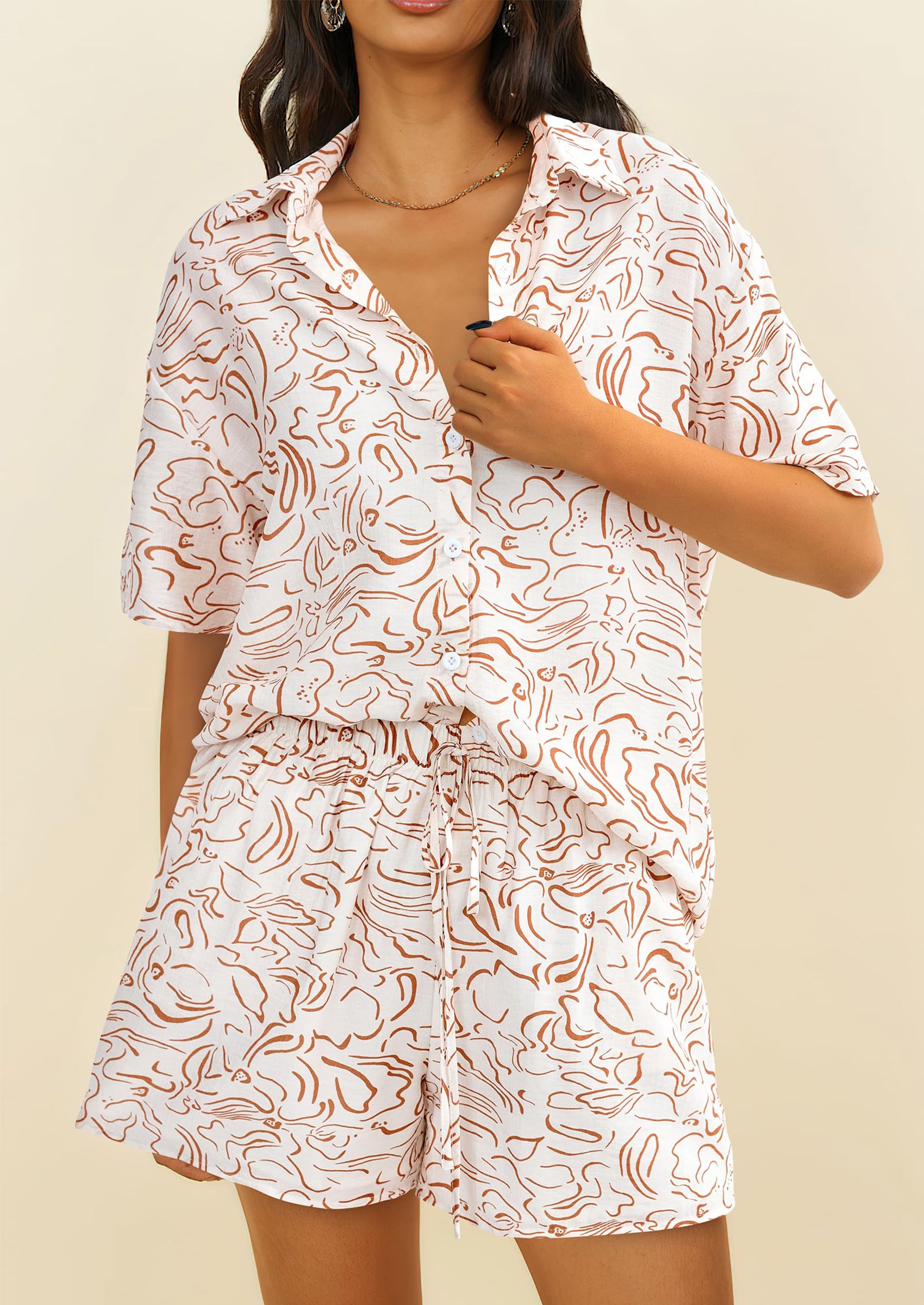 PRETTYGARDEN Women Summer 2 Piece Sets Printed Short Sleeve Tops Lounge Shorts Beach Vacation Outfits