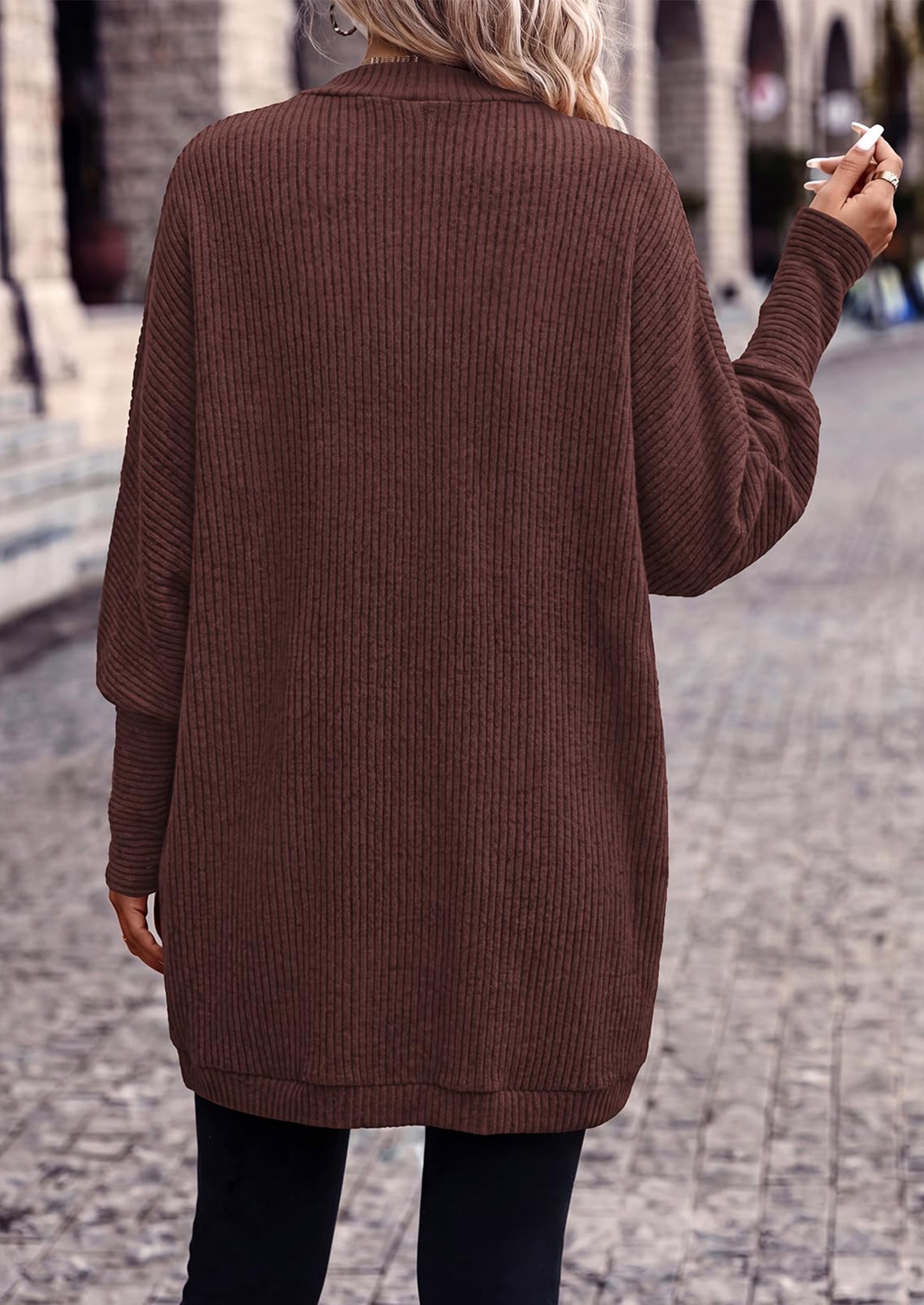 PRETTYGARDEN Batwing Long Sleeve Lightweight Cardigan Sweaters for Women Batwing Sleeve Long Cardigans Loose Fit Soft Ribbed Knit Light Weight Sweater Early Fall Fashion Streetwear Travel Outfits