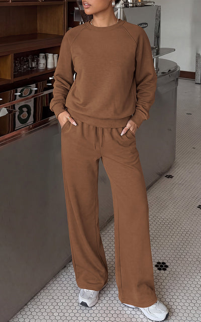 PRETTYGARDEN 2 Piece Lounge Sets Fall Matching Sweatsuits Women Clothing | Loose Crewneck Sweatshirts & Wide Leg Pants Pockets, Casual Sweat Set, Airport Travel Vacation 0utfits, Fashion Tracksuits