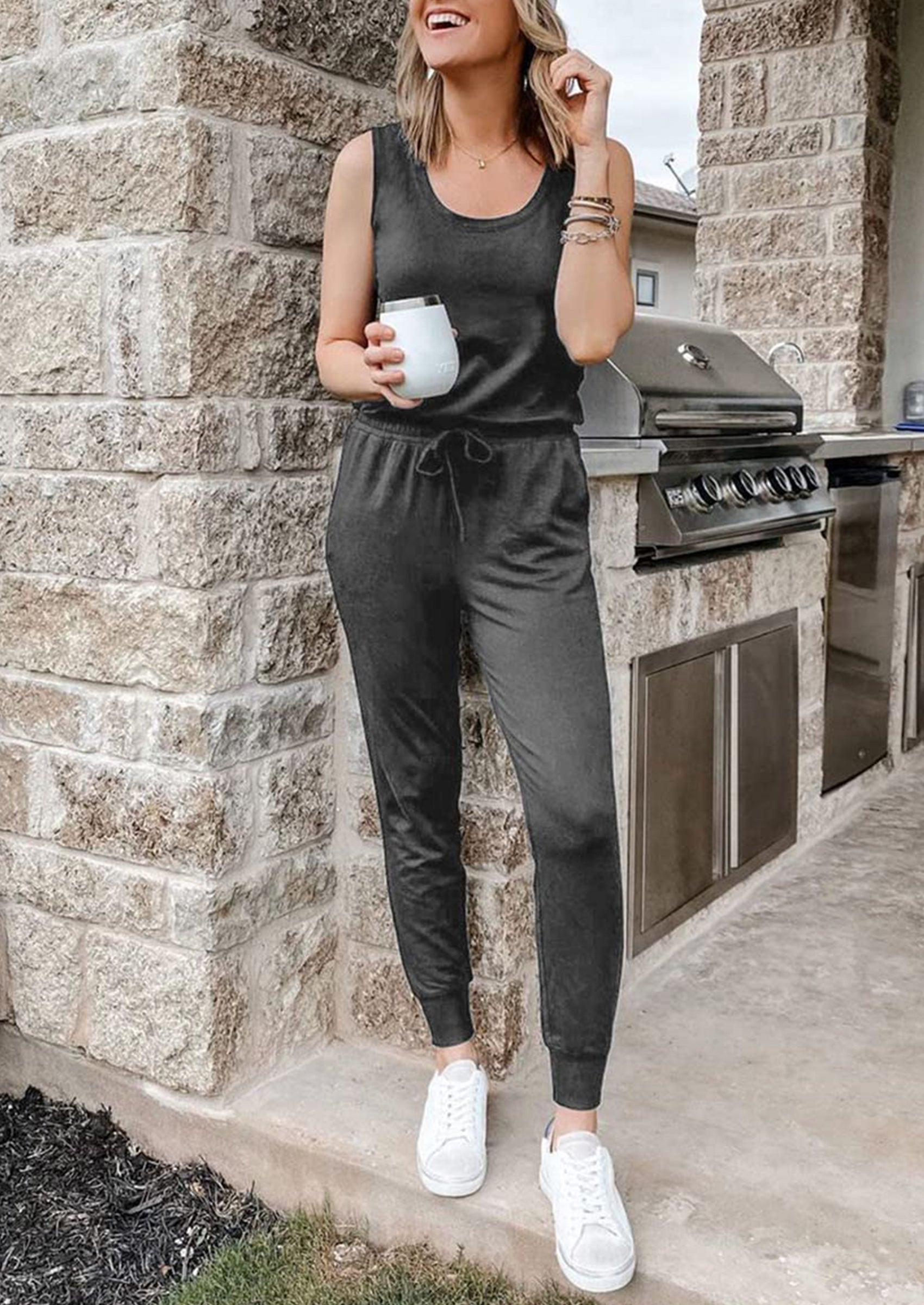 PRETTYGARDEN Two Piece Outfit Sets Casual Sleeveless Crewneck Tops and Sweatpants