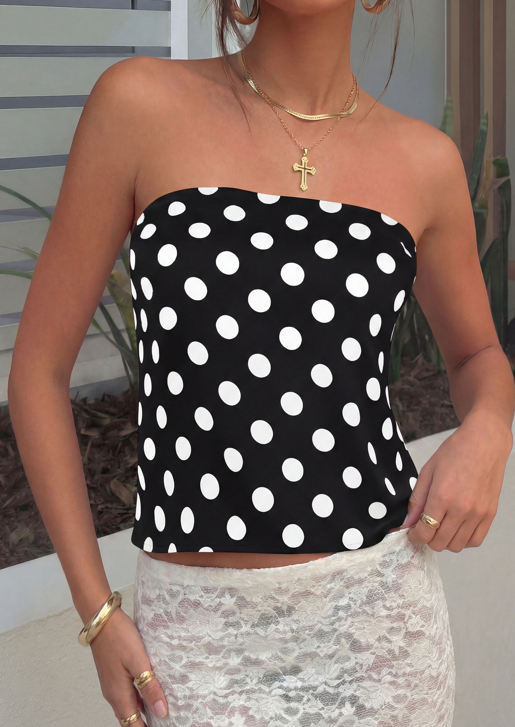 PRETTYGARDEN Strapless Tube Tops for Women Summer Sleeveless Backless Polka Dot Going Out Top Bandeau Cute Y2k Shirt