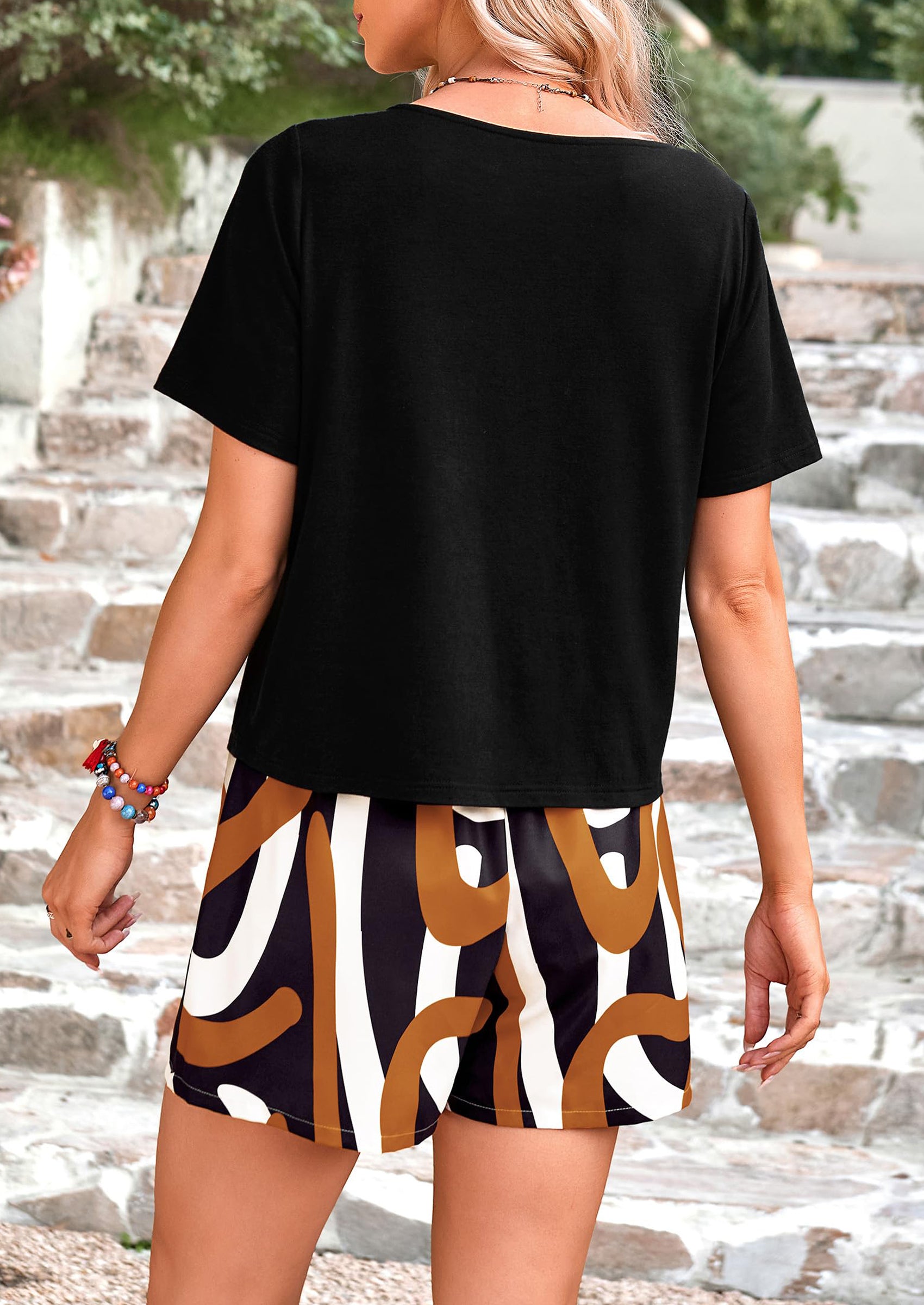 PRETTYGARDEN Women's Summer 2 Piece Outfits Lounge Sets Short Sleeve Tee Shirts Tops Blouses Pockets Printed Shorts Tracksuit