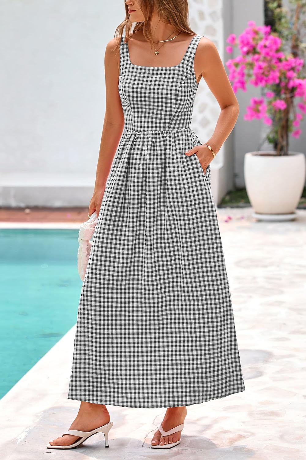 Women's Summer Spaghetti Strap Maxi Dresses Plaid Square Neck A Line Smocked Casual Vacation Long Sundress