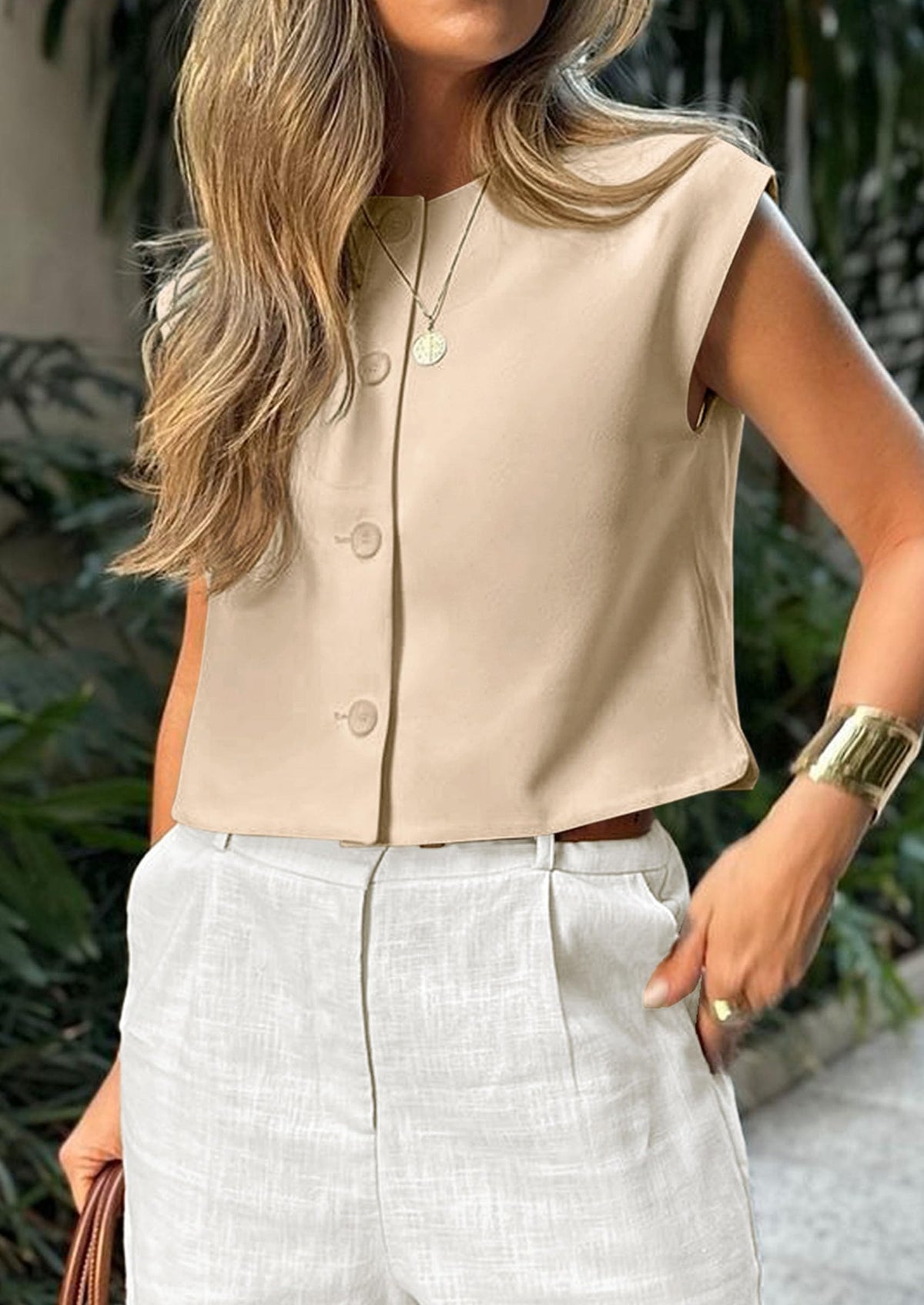 Women's Suit Vest Crop Tops 2025 Summer Dressy Business Casual Outfits Cap Sleeve Button Trendy Blazer Waistcoat