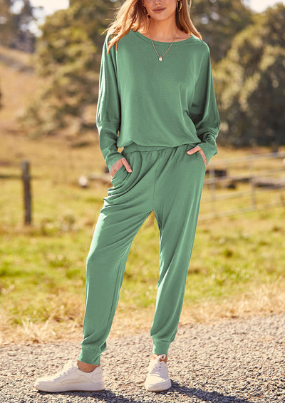 PRETTYGARDEN Women's Fall 2 Piece Lounge Set Long Sleeve Tops Ribbed Pants Spring Matching Sweatsuit Travel Outfits Clothes