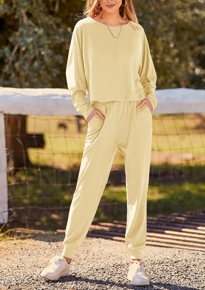 PRETTYGARDEN Women's Fall 2 Piece Lounge Set Long Sleeve Tops Ribbed Pants Spring Matching Sweatsuit Travel Outfits Clothes