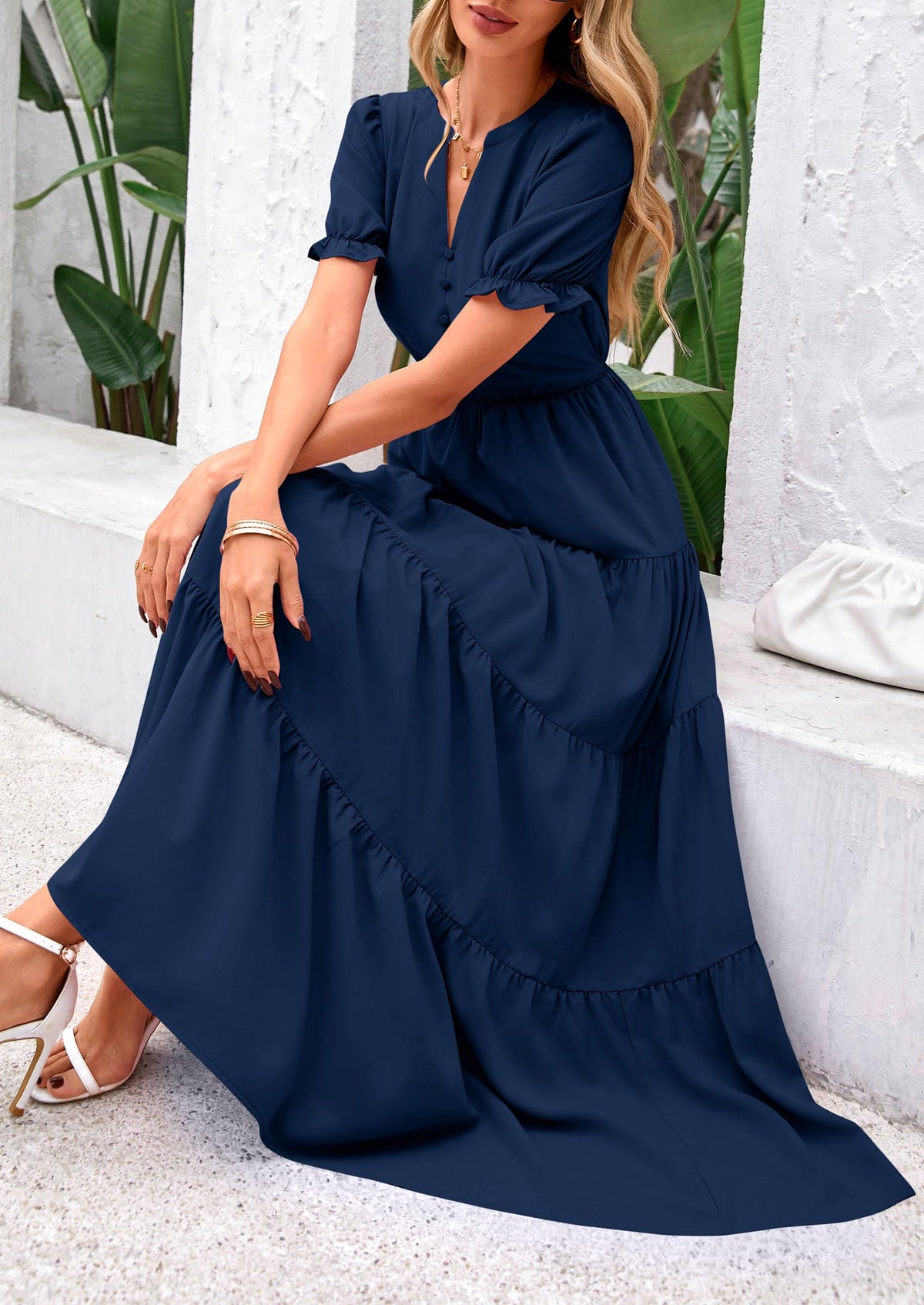 Women's Casual Summer Maxi Dress 2025 Spring Short Sleeve V Neck Tiered Flowy Beach Vacation Dress with Pockets