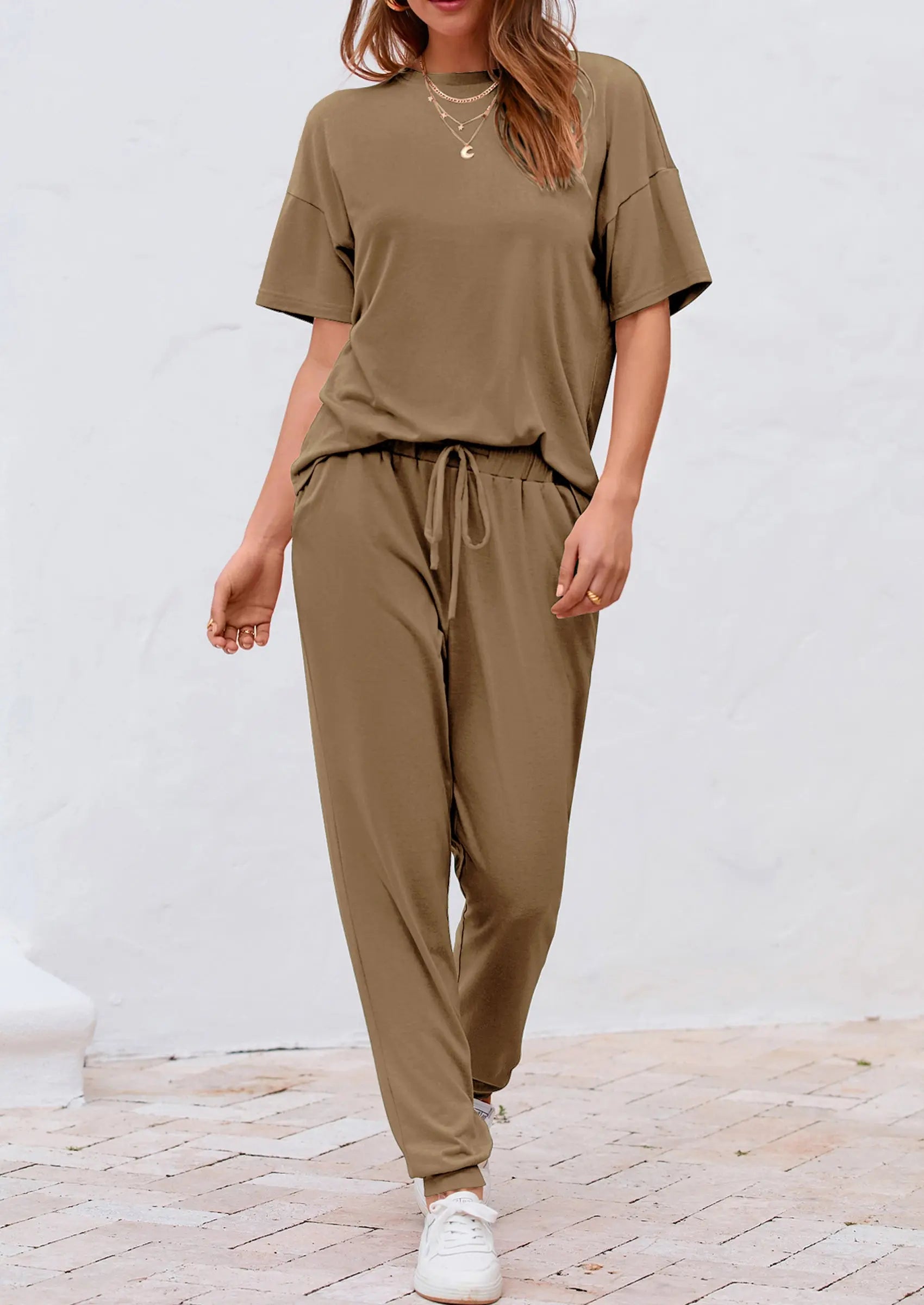 PRETTYGARDEN Women's Two Piece Lounge Sets Spring Summer Jogger Pants Vacation Outfits Travel Airplane Matching Clothes PRETTYGARDEN