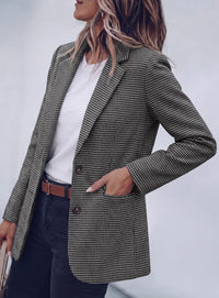 PRETTYGARDEN Fall Blazers for Women Business Casual | Long Sleeve Plaid Houndstooth, Notch Lapel Pockets, Oversized Blazer Outerwear, Trendy Suit Jackets, 2026 Winter Work Outfits
