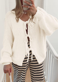 PRETTYGARDEN Women's Tie Front Bow Cardigan Sweaters Chunky Knit Long Puff Sleeve Trendy Fall Winter Jacket Coats