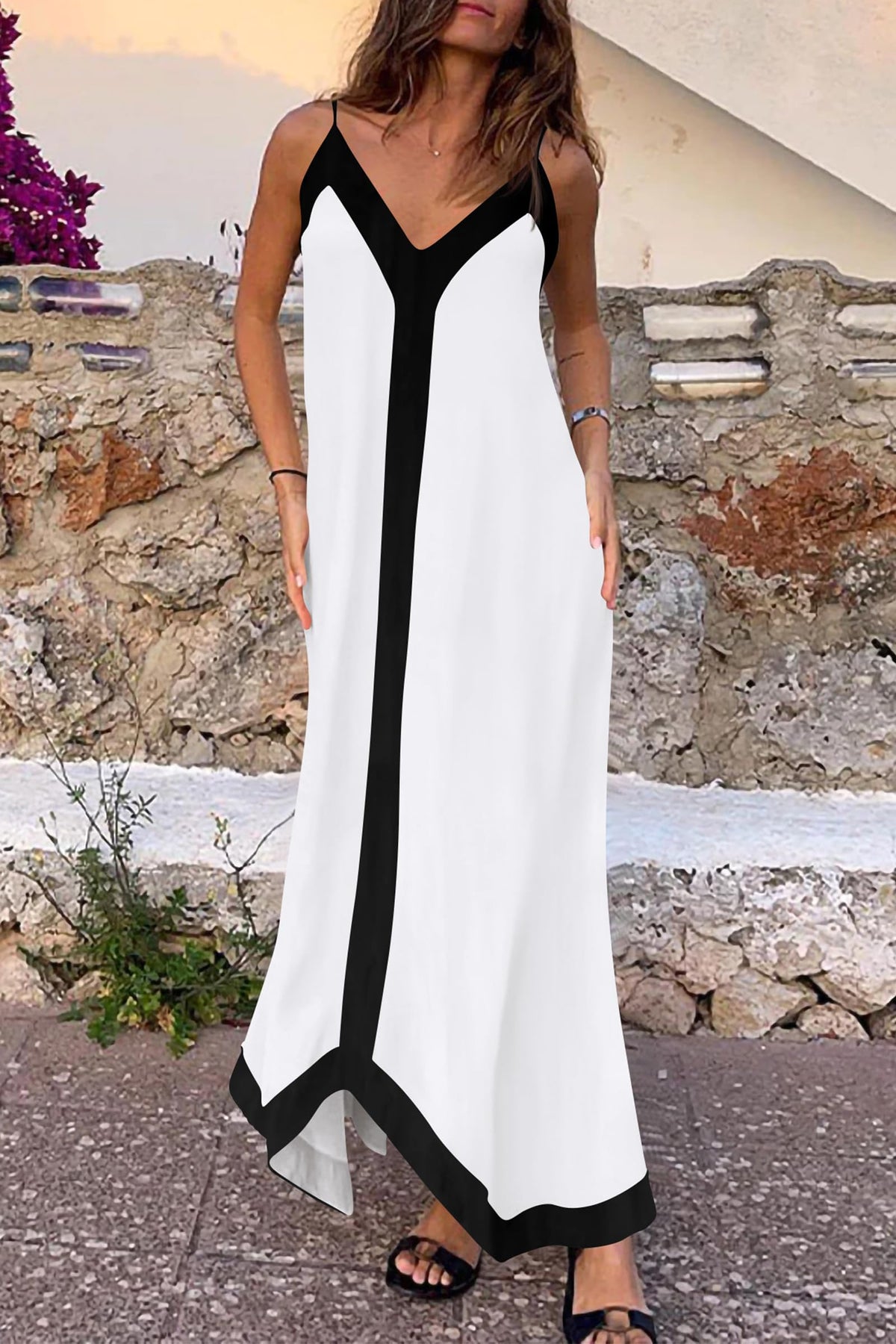 Elegant V Neck Spaghetti Strap Flowy Maxi Cocktail Party Dresses