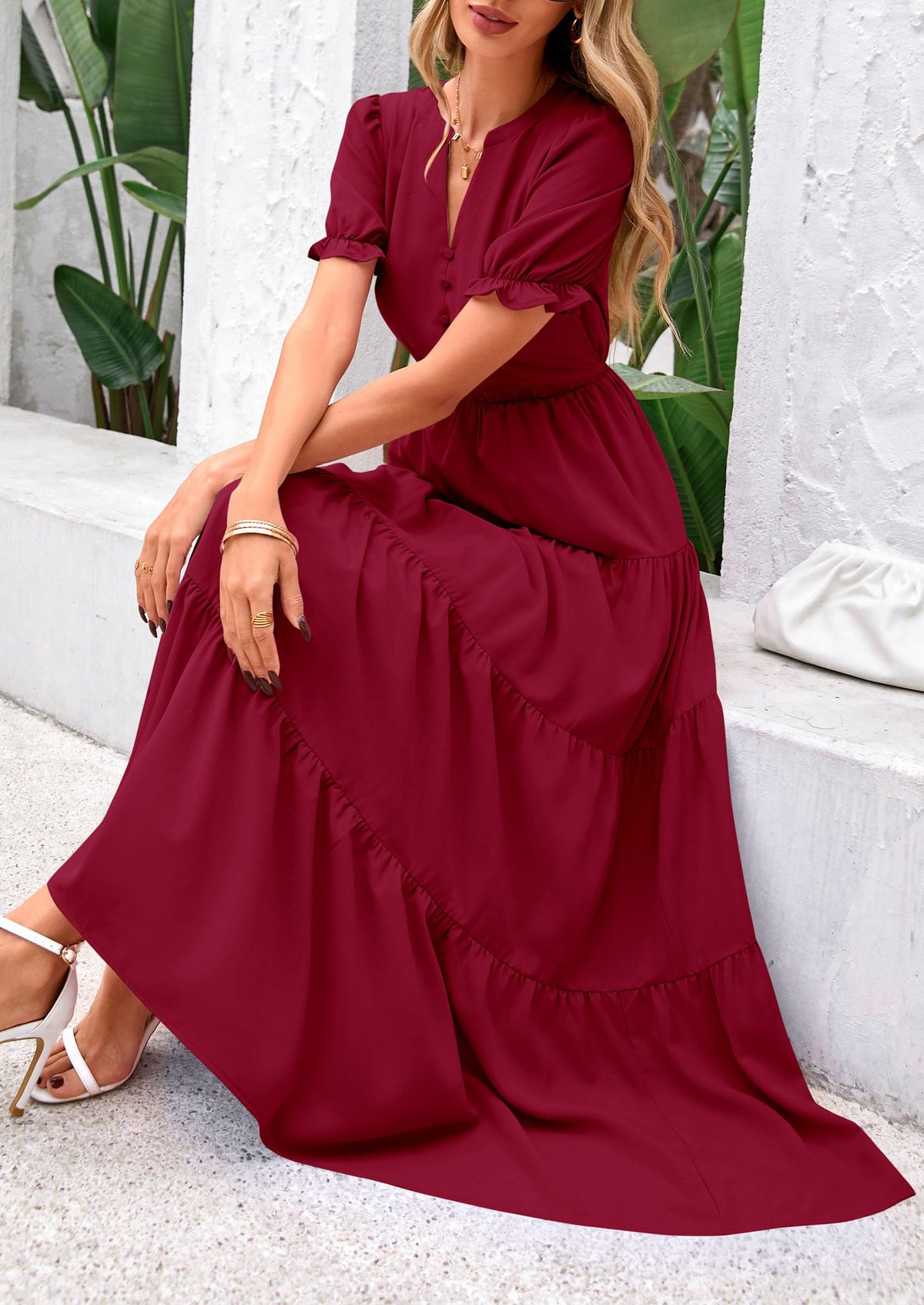 Women's Casual Summer Maxi Dress 2025 Spring Short Sleeve V Neck Tiered Flowy Beach Vacation Dress with Pockets