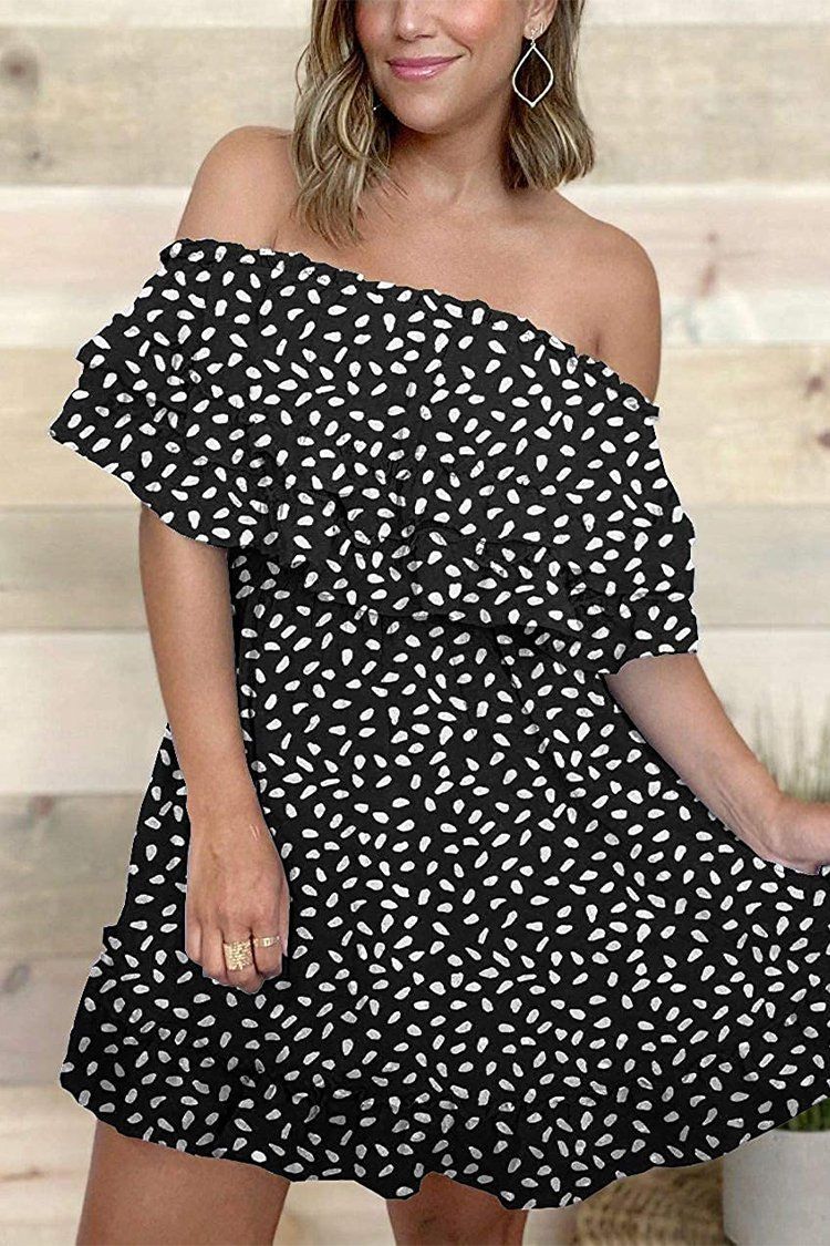 PRETTYGARDEN 2021 Summer Womens Off Shoulder Mini Dress Polka Dot High Waist Half Sleeves Swing Ruffle Short Flared Dress PRETTYGARDEN