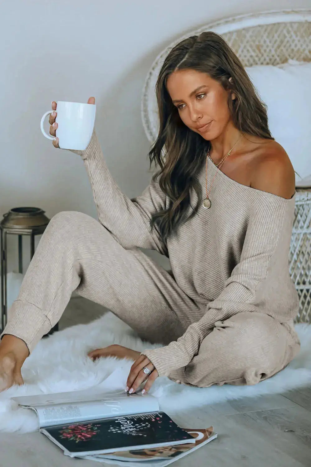 PRETTYGARDEN Women's 2 Piece Ribbed Tracksuit Outfits Off Shoulder Long Sleeve Pullover Lounge Pants with Pockets PRETTYGARDEN