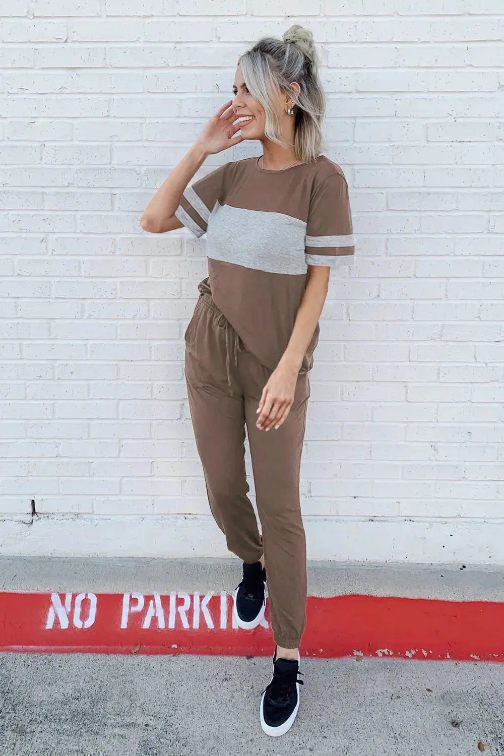 PRETTYGARDEN Women's Two Piece Lounge Sets Spring Summer Jogger Pants Vacation Outfits Travel Airplane Matching Clothes PRETTYGARDEN