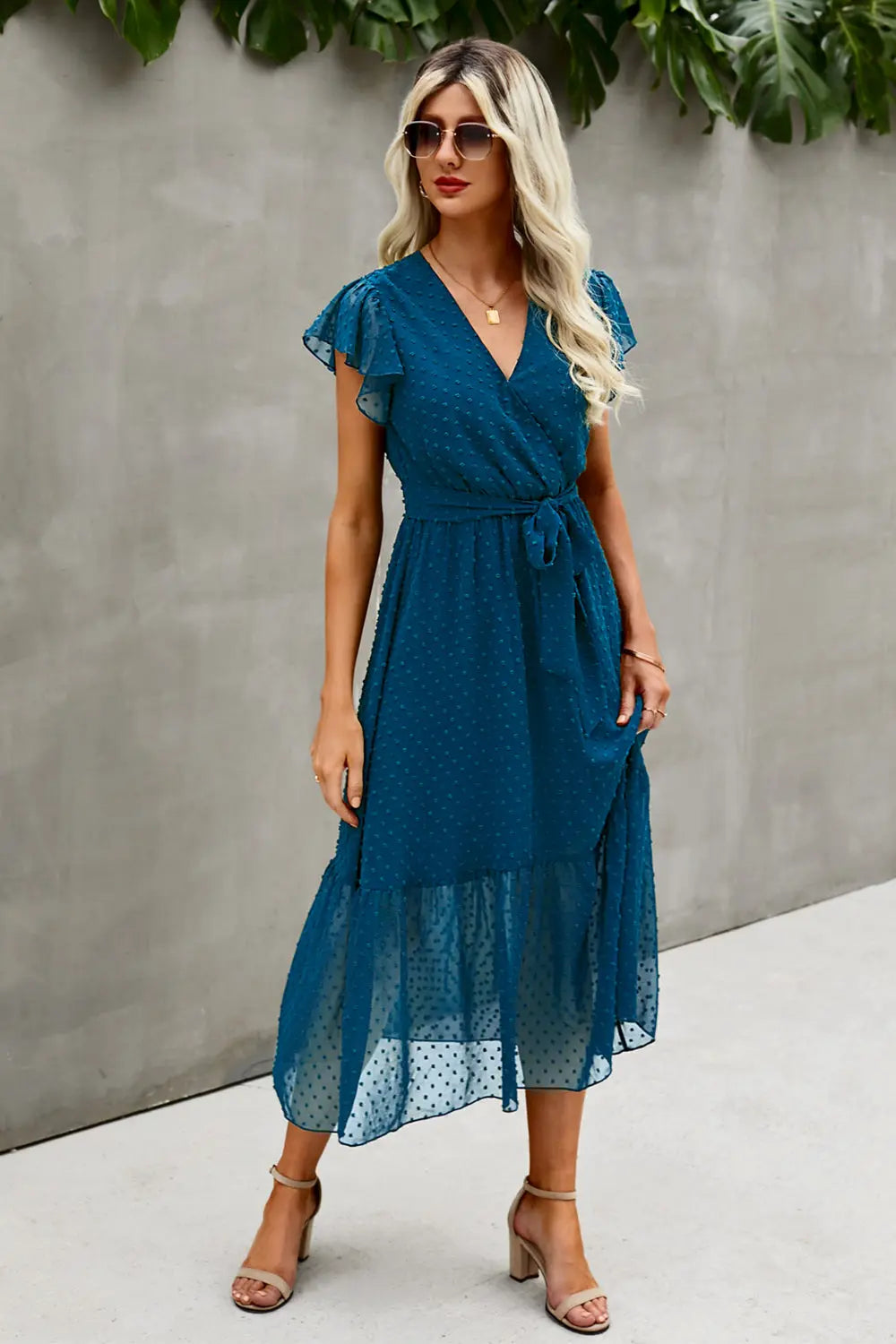 Swit Dot Deep V Maxi Dress PRETTYGARDEN