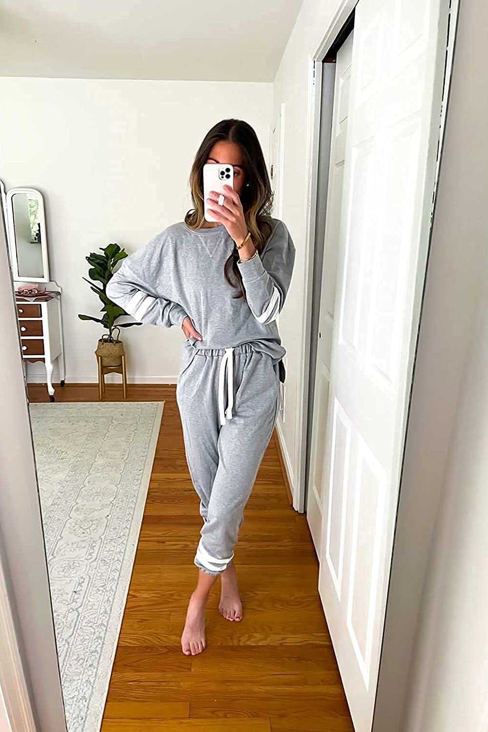 Two Piece Tracksuit Long Sleeve Sweatshirt with Long Pants with Pockets PRETTYGARDEN